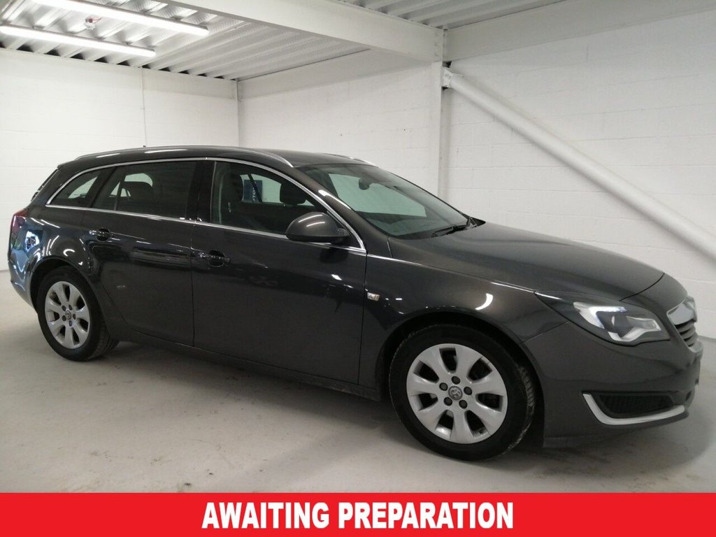 View our VAUXHALL INSIGNIA