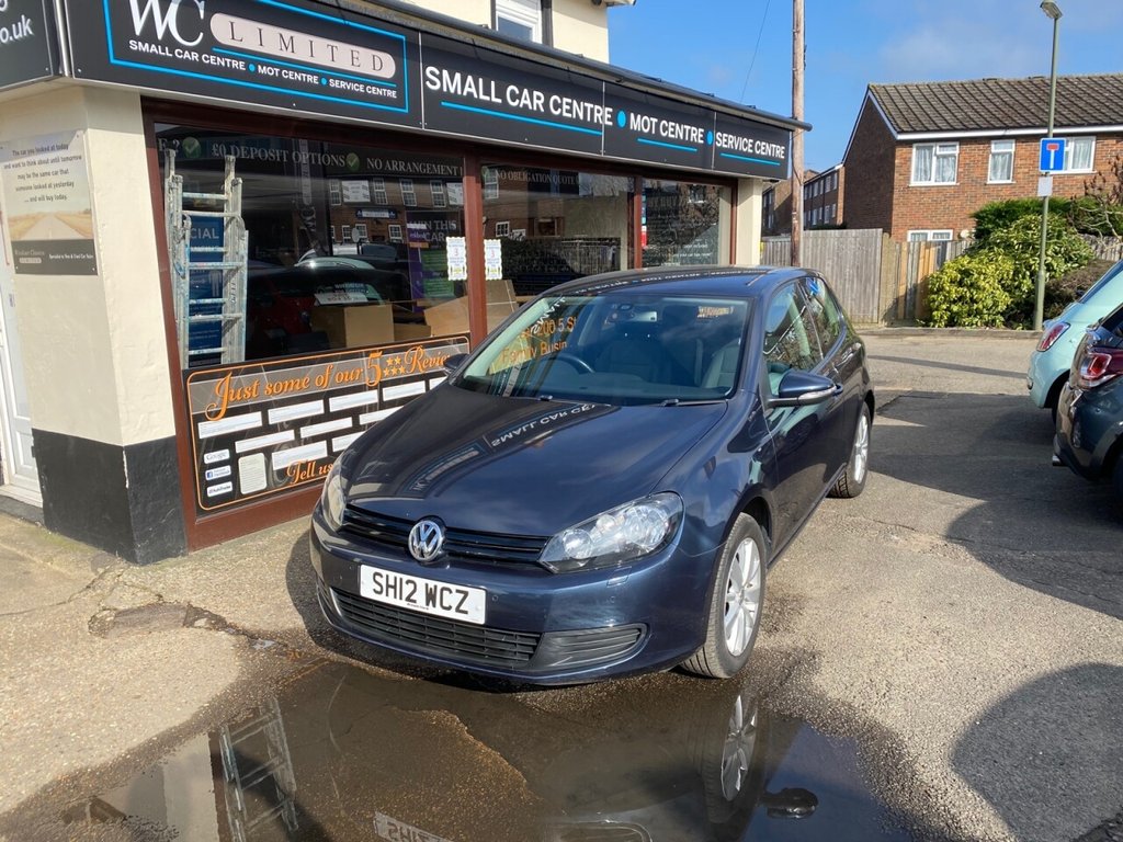 View our VOLKSWAGEN GOLF
