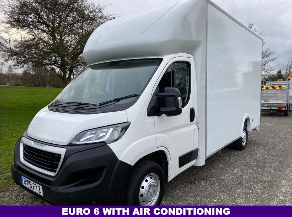 View our PEUGEOT BOXER