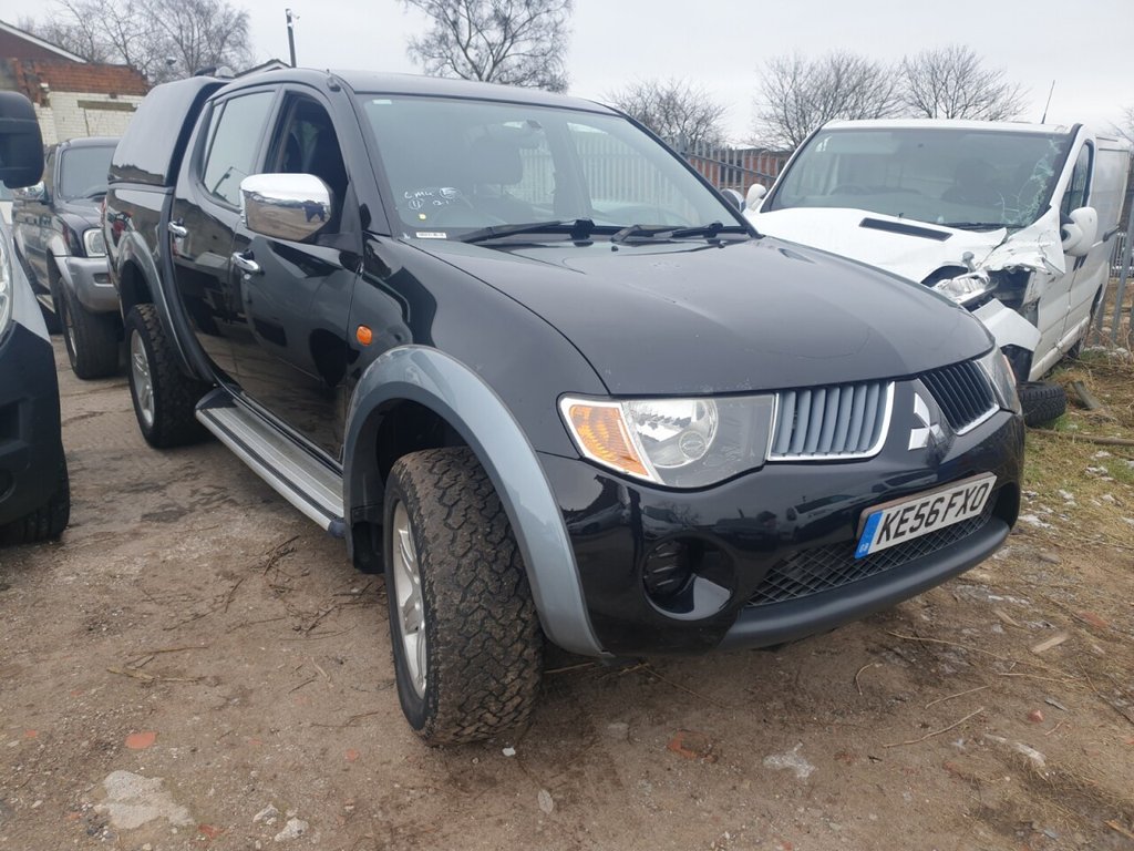 View our MITSUBISHI L200