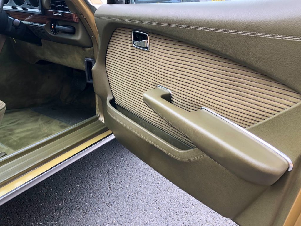 USED 1979 V MERCEDES S-CLASS 450SE // W116 // 4.5L V8 // CLASSIC SALOON // PX SWAP 