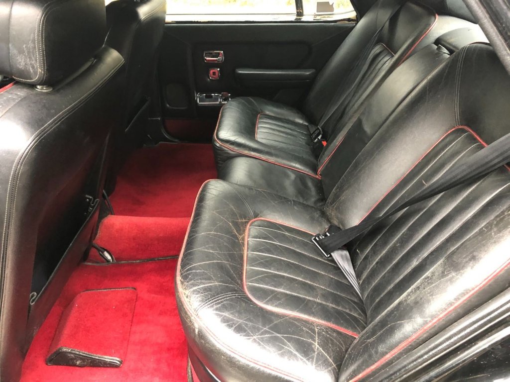 USED 1984 B BENTLEY MULSANNE TURBO // 6.8L // Light Resto // 4d // Px swap  