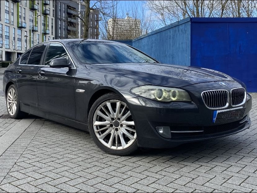 View our BMW 5 SERIES