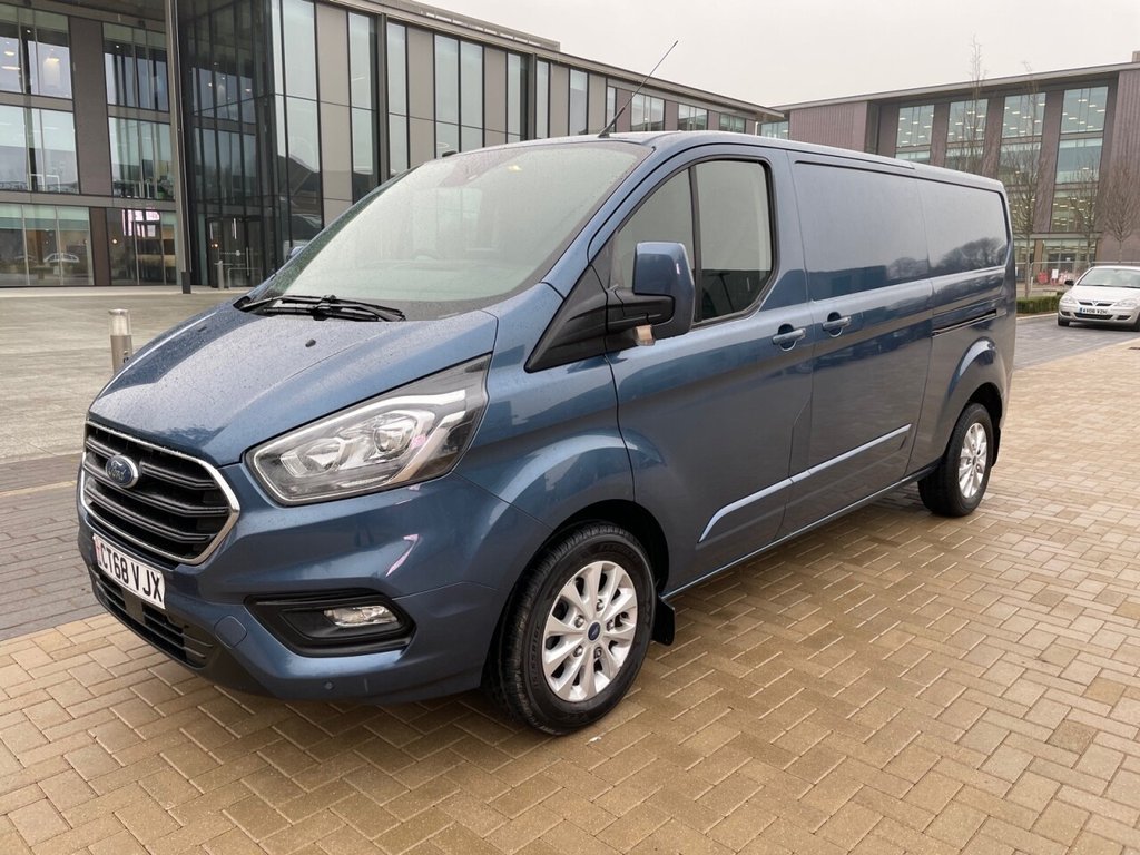 View our FORD TRANSIT CUSTOM