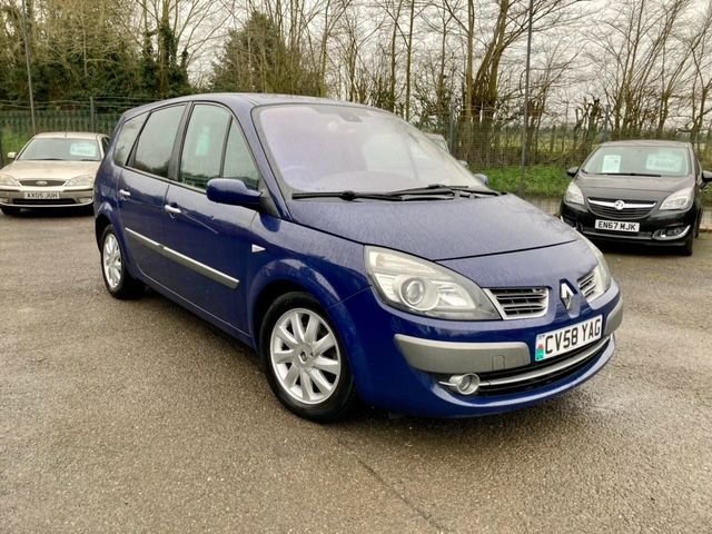 View our RENAULT GRAND SCENIC