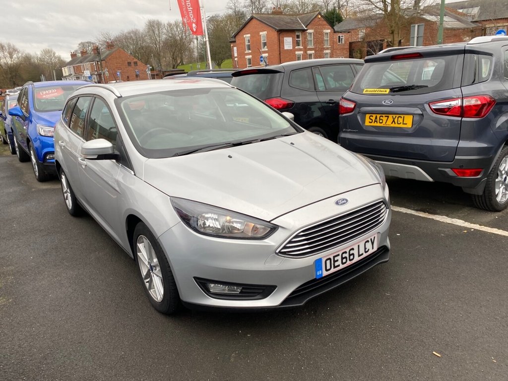 View our FORD FOCUS