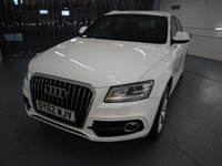 USED 2012 62 AUDI Q5 2.0 TDI QUATTRO S LINE 5d 175 BHP EXCEPTIONALLY FAST AND SMOOTH GEAR CHANGE WITH LUXURIOUS, CLASSY INTERIOR ALL WRAPPED AROUND A 4 WHEEL DRIVE SUV. WITH GREAT SERVICE HISTORY THIS AUDI IS STUNNING IN THE BEST COLOUR OF WHITE.