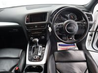 USED 2012 62 AUDI Q5 2.0 TDI QUATTRO S LINE 5d 175 BHP EXCEPTIONALLY FAST AND SMOOTH GEAR CHANGE WITH LUXURIOUS, CLASSY INTERIOR ALL WRAPPED AROUND A 4 WHEEL DRIVE SUV. WITH GREAT SERVICE HISTORY THIS AUDI IS STUNNING IN THE BEST COLOUR OF WHITE.