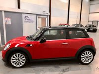 USED 2011 11 MINI HATCH COOPER 1.6 COOPER D 3d 112 BHP Very Low Miles, Over 2K Extras