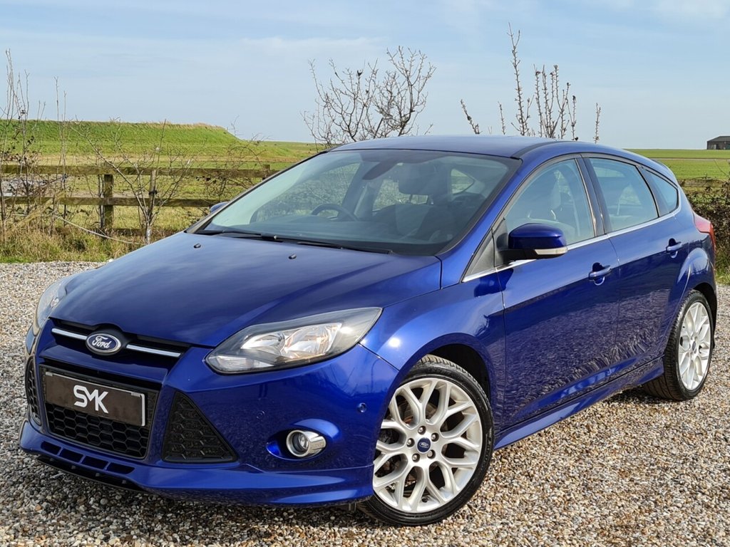 View our FORD FOCUS