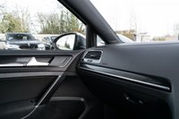 USED 2014 64 VOLKSWAGEN GOLF 2.0 R DSG 5d 298 BHP BLUETOOTH+PARK ASSIST