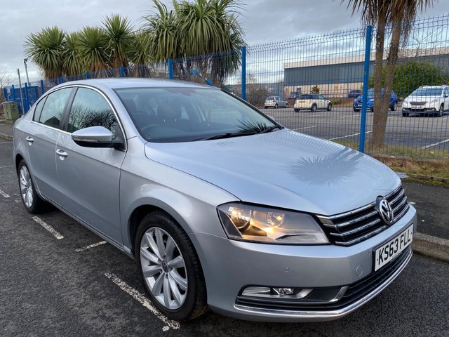 2013 63 Volkswagen Passat 2.0 HIGHLINE TDI BLUEMOTION TECHNOLOGY DSG 4d 139 BHP