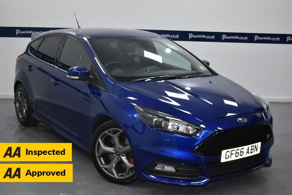 View our FORD FOCUS