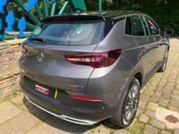 USED 2019 19 VAUXHALL GRANDLAND X 1.5 SPORT NAV S/S 5d 129 BHP 2019 GRANDLAND X 'AUTOMATIC' 1.5 TURBO/DIESEL SPORT-NAV, 65+ MPG, LOW ROAD TAX, 1 FORMER KEEPER HAVING COVERED ONLY 7,139 MILES FROM BRAND NEW WITH SERVICE HISTORY AND BALANCE OF VAUXHALL MANUFACTURERS WARRANTY