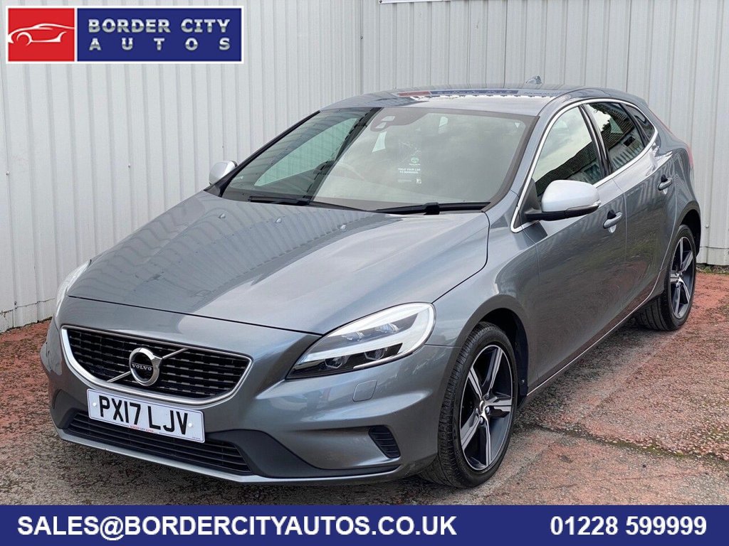 View our VOLVO V40