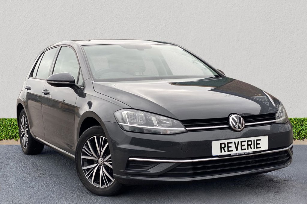View our VOLKSWAGEN GOLF