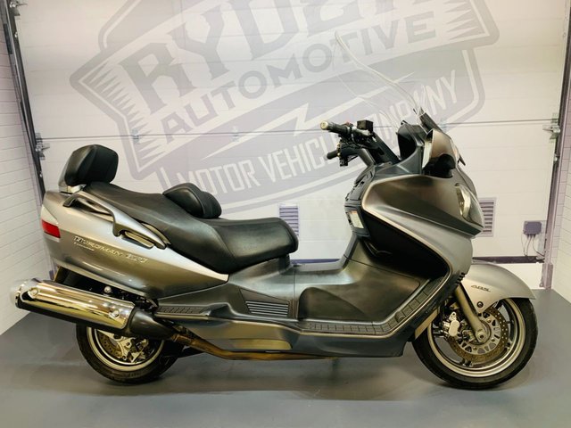 2009 09 Suzuki Burgman 650 EXECUTIVE AK9