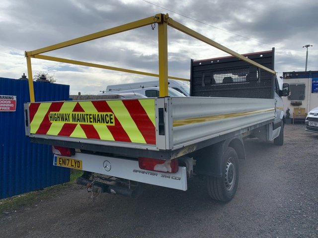 View our MERCEDES-BENZ SPRINTER