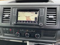 USED 2017 67 VOLKSWAGEN TRANSPORTER 2.0 T30 TDI KOMBI HIGHLINE BMT 148 BHP 1 Owner, F/S/H, Full Leather