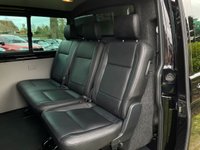 USED 2017 67 VOLKSWAGEN TRANSPORTER 2.0 T30 TDI KOMBI HIGHLINE BMT 148 BHP 1 Owner, F/S/H, Full Leather