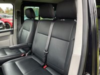 USED 2017 67 VOLKSWAGEN TRANSPORTER 2.0 T30 TDI KOMBI HIGHLINE BMT 148 BHP 1 Owner, F/S/H, Full Leather