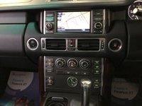 USED 2010 10 LAND ROVER RANGE ROVER 3.6 TDV8 VOGUE 5d 271 BHP * CRUISE   * BLUETOOTH * NAV * DEC MOT * PRIVACY GLASS *
