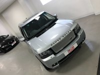 USED 2010 10 LAND ROVER RANGE ROVER 3.6 TDV8 VOGUE 5d 271 BHP * CRUISE   * BLUETOOTH * NAV * DEC MOT * PRIVACY GLASS *