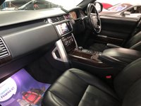 USED 2013 63 LAND ROVER RANGE ROVER 3.0 TDV6 VOGUE 5d 258 BHP * NAV *  20 INCH ALLOYS *  MOT JULY * 7 SERVICES * PARKING SENSORS * CAM BELTS REPLACED *