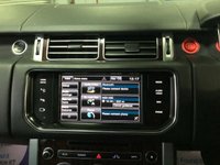 USED 2013 63 LAND ROVER RANGE ROVER 3.0 TDV6 VOGUE 5d 258 BHP * NAV *  20 INCH ALLOYS *  MOT JULY * 7 SERVICES * PARKING SENSORS * CAM BELTS REPLACED *