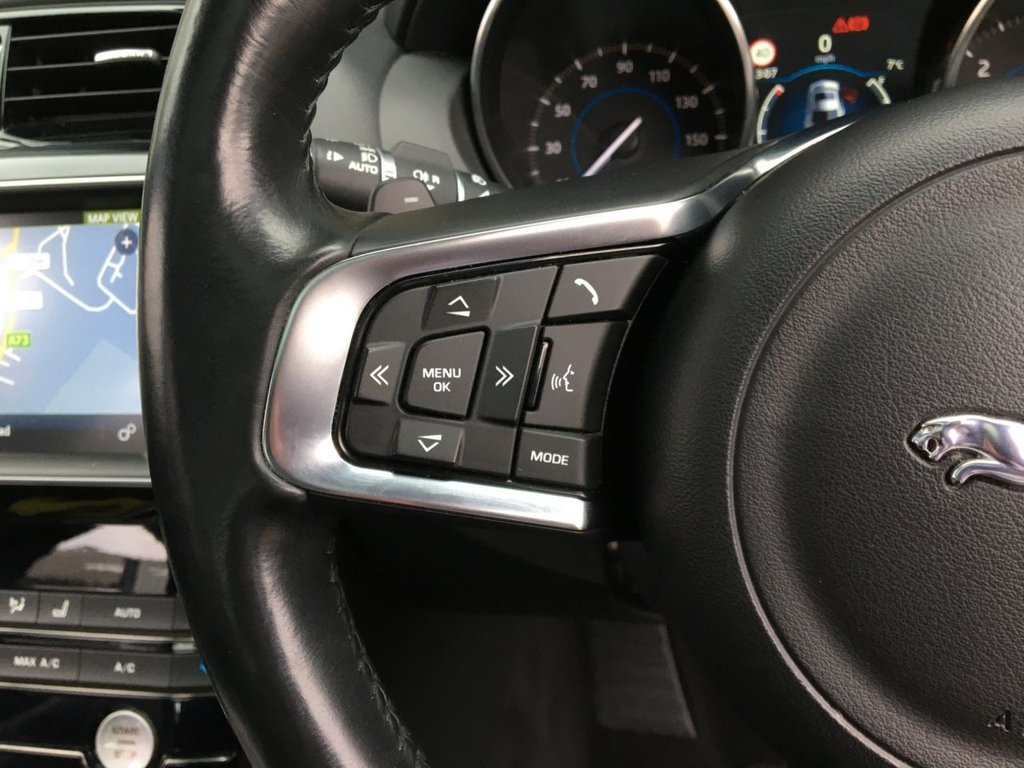 USED 2016 66 JAGUAR XE 2.0 R-SPORT AWD 4d 178 BHP 