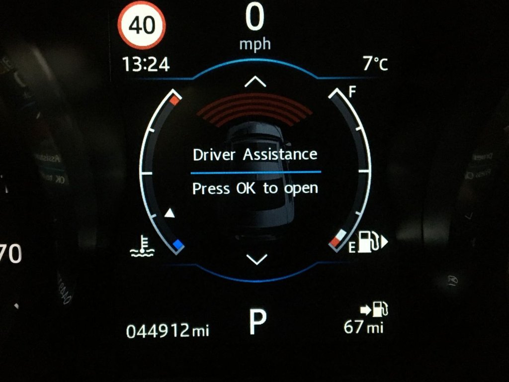 USED 2016 66 JAGUAR XE 2.0 R-SPORT AWD 4d 178 BHP 