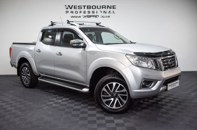 2017 17 Nissan Navara 2.3 DCI TEKNA 4X4 SHR DCB 190 BHP