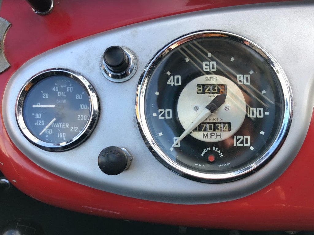 USED 1954 AUSTIN HEALEY HEALEY 100/4 // 2.7L // Classic Sports Convertible // Px swap 