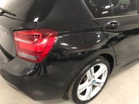 USED 2013 13 BMW 1 SERIES 2.0 120D XDRIVE M SPORT 5d 181 BHP * PRIVACY GLASS * 18 INCH ALLOYS * 2 KEYS * MOT FEB 22 * CLIMATE CONTROL * 7 SERVICES *