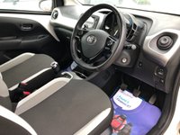 USED 2016 16 TOYOTA AYGO 1.0 VVT-I X-PLAY 5d 69 BHP Zero &pound;0 Road Tax + Bluetooth & Air Con
