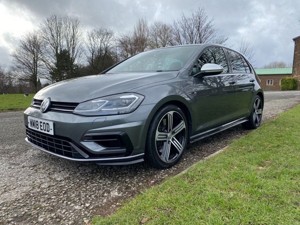 View our VOLKSWAGEN GOLF
