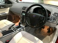 USED 2009 59 VOLVO V50 2.0 D SE LUX 5d 136 BHP Automatic, Heated Leather