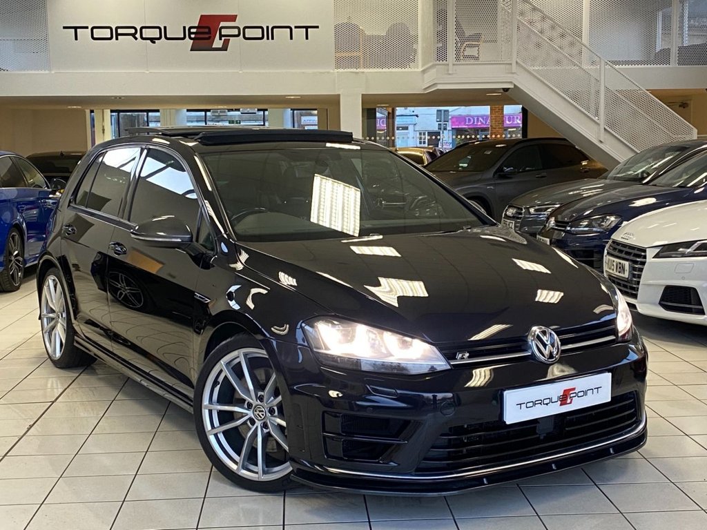 View our VOLKSWAGEN GOLF