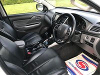 USED 2015 65 MITSUBISHI L200 2.4 DI-D 4X4 WARRIOR DCB 178 BHP ** NO VAT ** LEATHER + SAT NAV