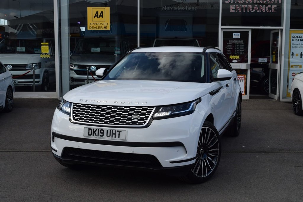 View our LAND ROVER RANGE ROVER VELAR