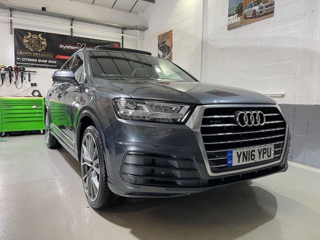 View our AUDI Q7