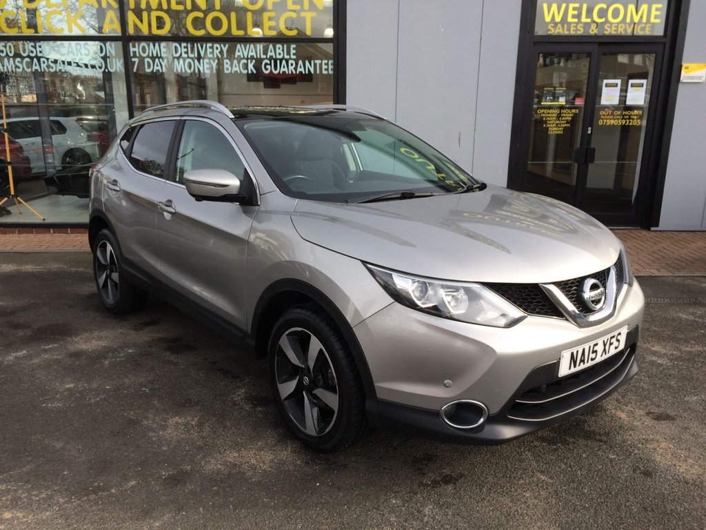 View our NISSAN QASHQAI