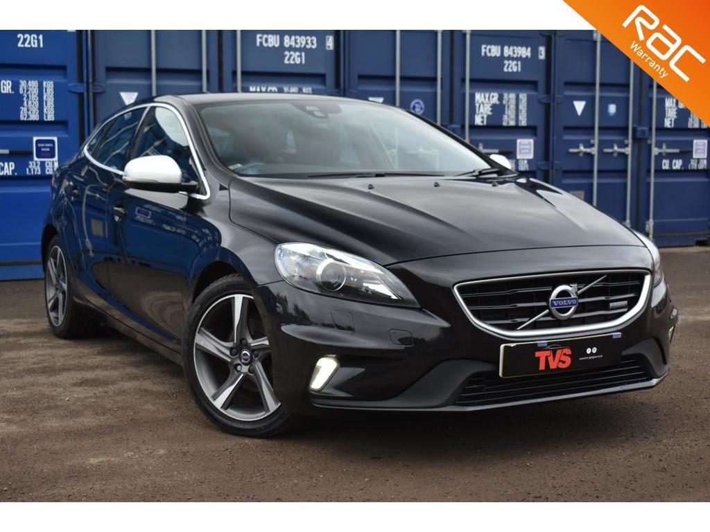 View our VOLVO V40