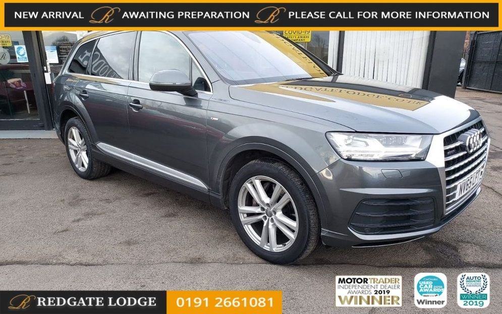 View our AUDI Q7