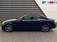 USED 2013 63 MERCEDES-BENZ C-CLASS 6.2 C63 AMG 4d 457 BHP LOW MILEAGE! SOUNDS INCREDIBLE!