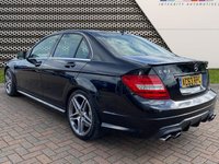 USED 2013 63 MERCEDES-BENZ C-CLASS 6.2 C63 AMG 4d 457 BHP LOW MILEAGE! SOUNDS INCREDIBLE!