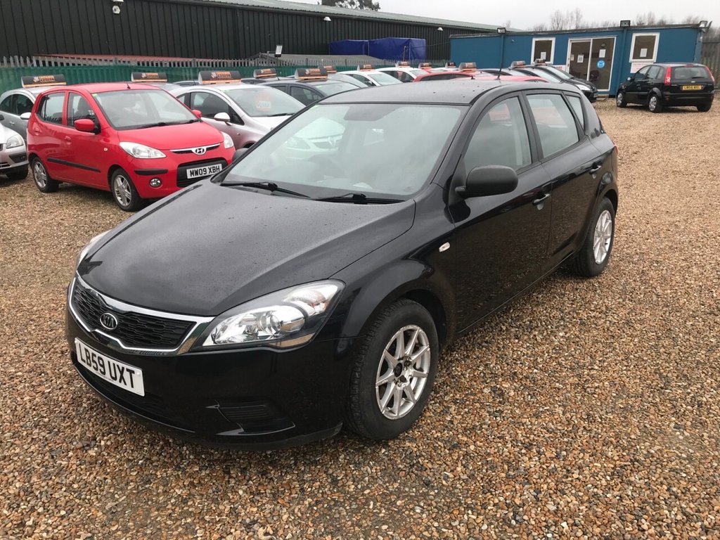 View our KIA CEED