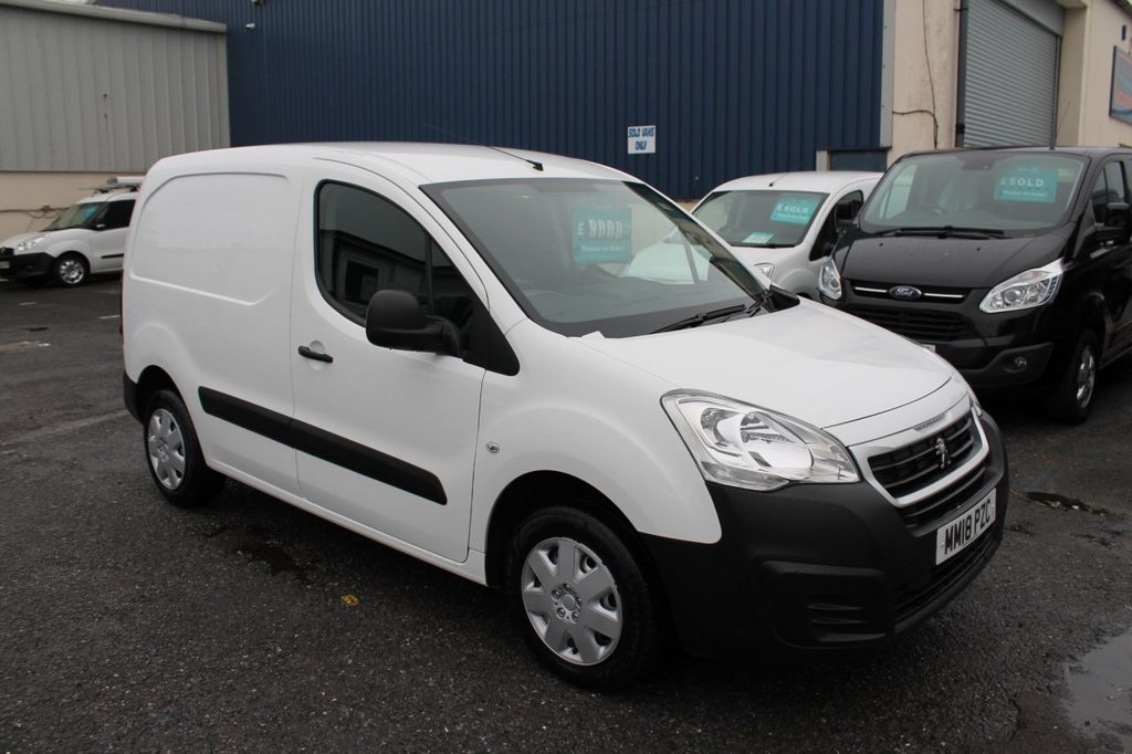 View our PEUGEOT PARTNER