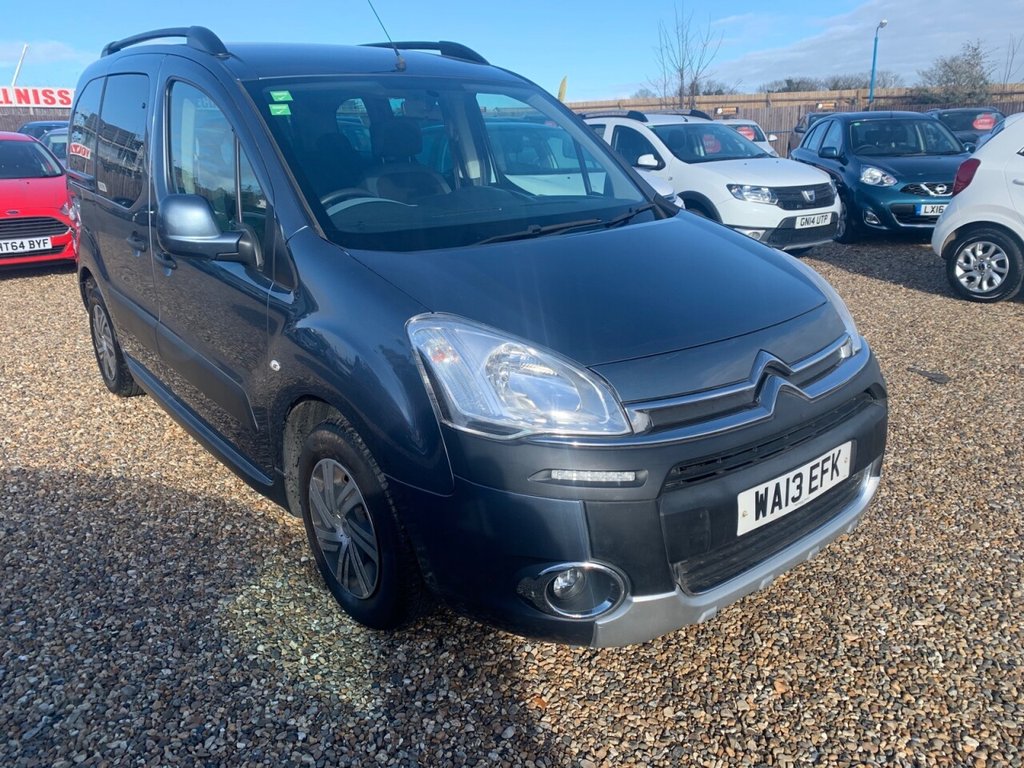 View our CITROEN BERLINGO MULTISPACE