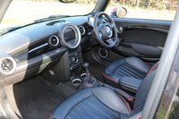 USED 2014 14 MINI CLUBMAN 1.6 JOHN COOPER WORKS 5d 208 BHP SUNROOF, NAV, H/K, AUTO, JCW